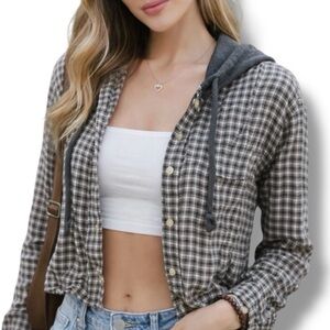 American Eagle Cropped Flannel Woman’s Size XS Oversized Hoodie